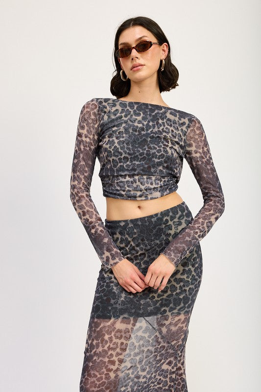 LONG SLEEVE TOP WITH BACK TIE